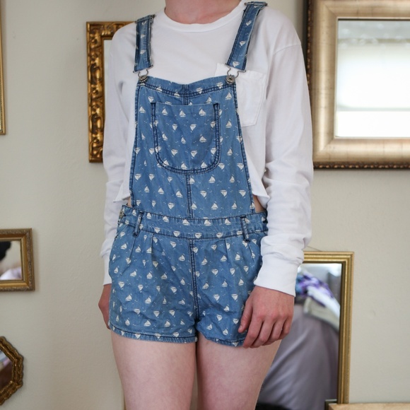 Forever 21 Shortie Overalls - Picture 1 of 8
